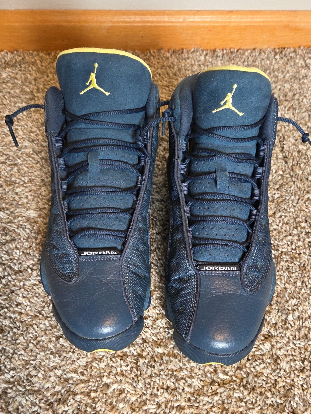 AIR JORDAN Retro 13 "Squadron Blue" Size 9.5 - Picture 2 of 16